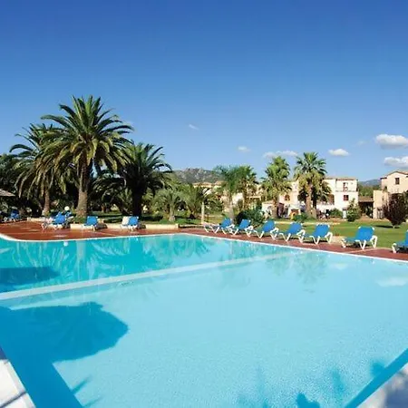 Apartment Apartment In Pula With Shared Pool *