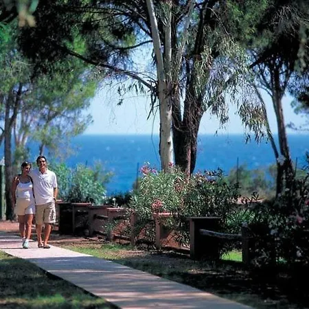 Apartment In Pula With Shared Pool بولا