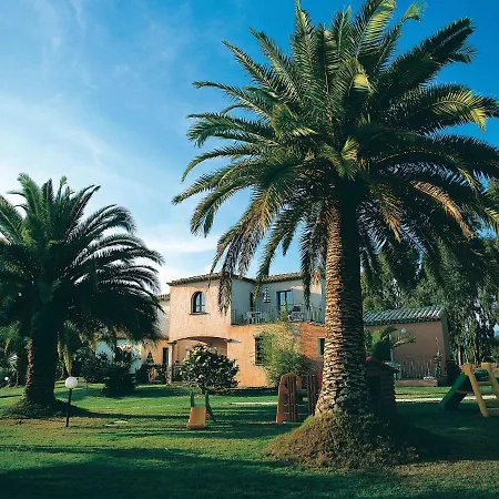 Apartment Apartment In Pula With Shared Pool *
